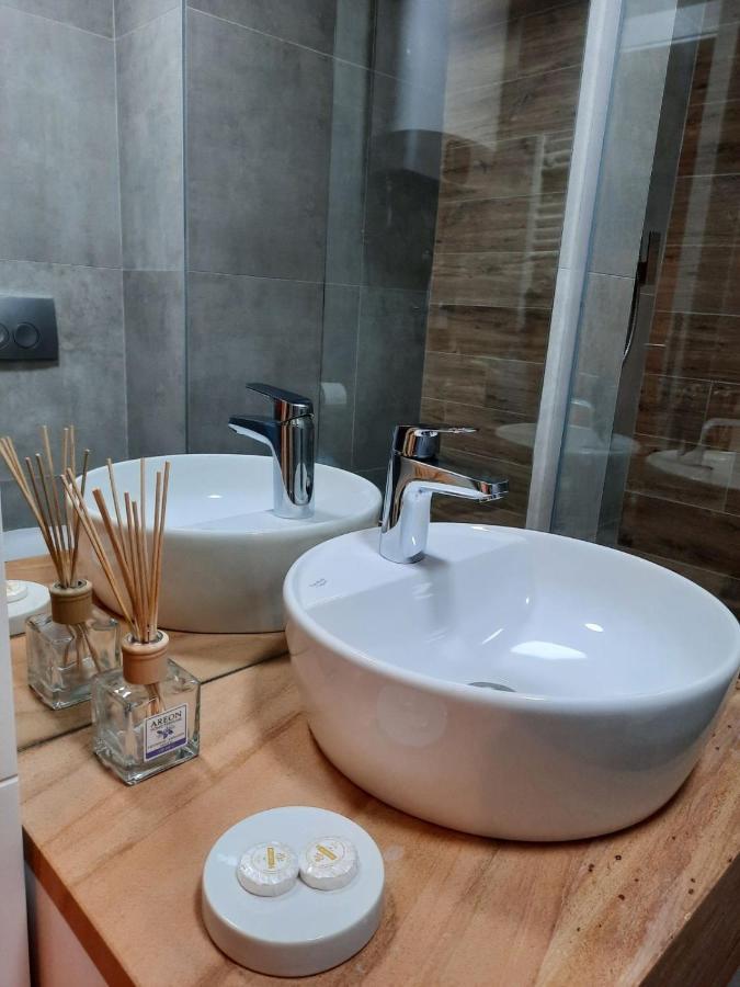 Apartment Pleasure Lux Novi Sad Ngoại thất bức ảnh